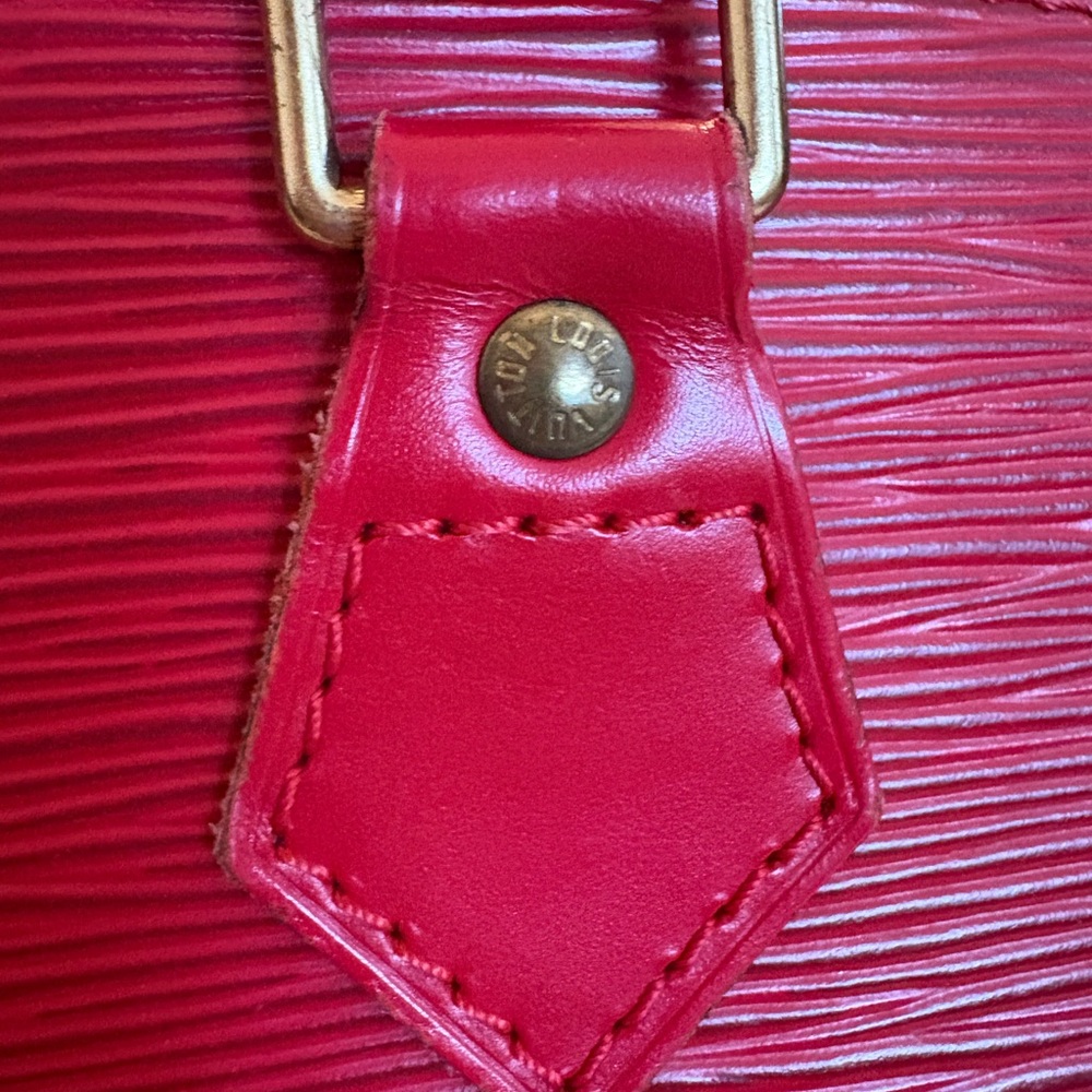 Louis Vuitton Red Epi Alma - INCLUDES COA AND LOCK & KEY - Picture 4 of 9